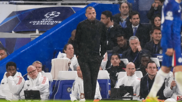 鸿E配资 海廷加: 阿贾克斯本来计划得好好的, 15分钟就红牌让我说啥